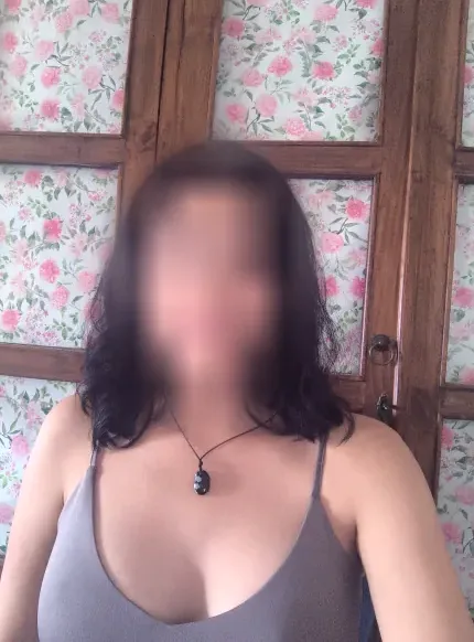 Anne, 38