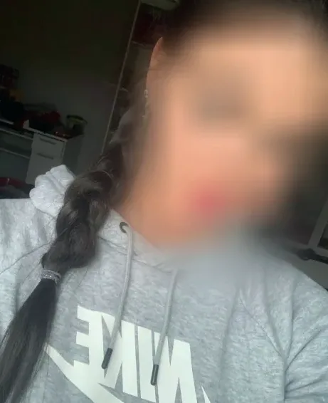 Camilla, 29