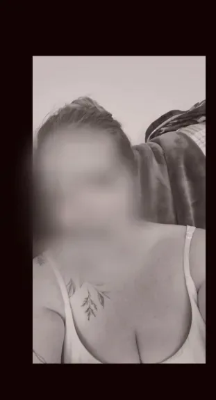 Dorthe, 28