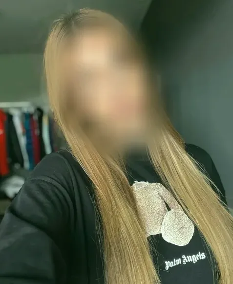 Leyla, 28