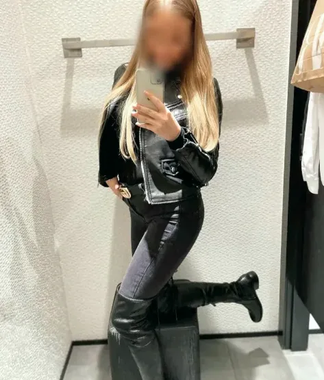 Mariam, 33