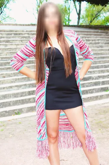 Mariam, 30