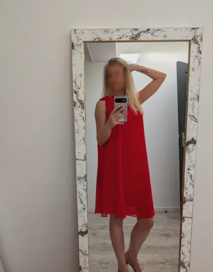 Michelle, 30