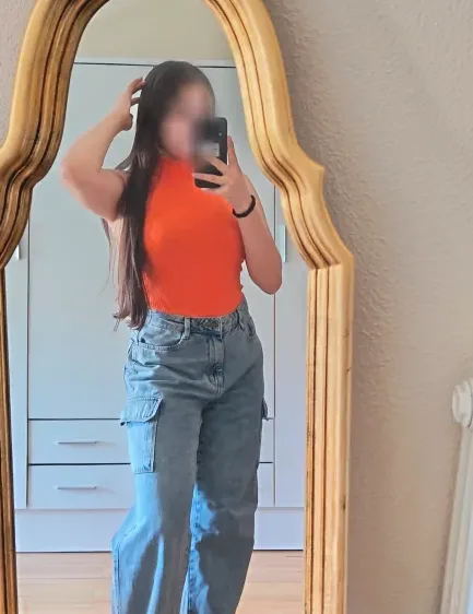 Molly, 20