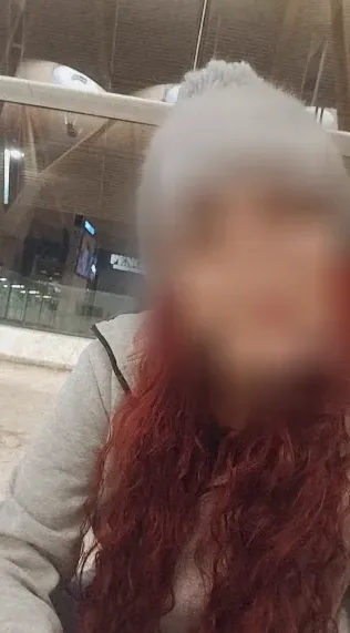 Simone, 29